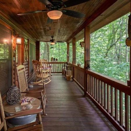 הוילה בלו רידג' Mountain Spirit Cabin - Fireplace And Hot Tub מראה חיצוני תמונה